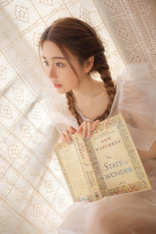 陈雅伦男与女